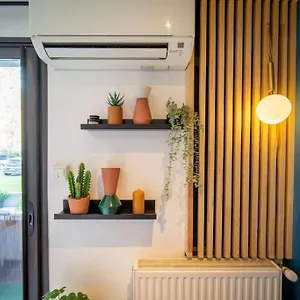 Appartement Air-conditioned With Private Parking, Marseille