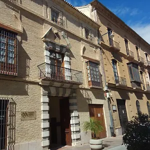 https://charming-villadarias-m-palace-apartment.es-andalucia.com